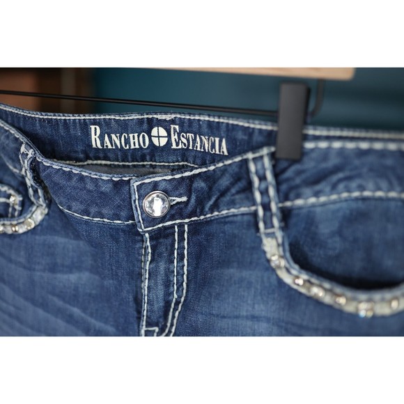 Rancho Estancia Women's Embellished Spade Back Pocket Jeans Size 29 × 32 - Picture 3 of 13